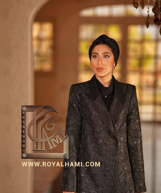 Jacquard Coat with Black Pattern