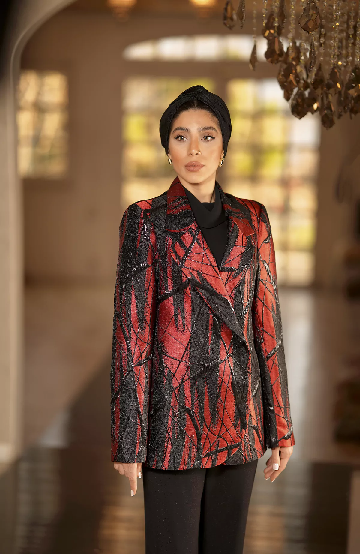 Jacquard Coat with Red Pattern