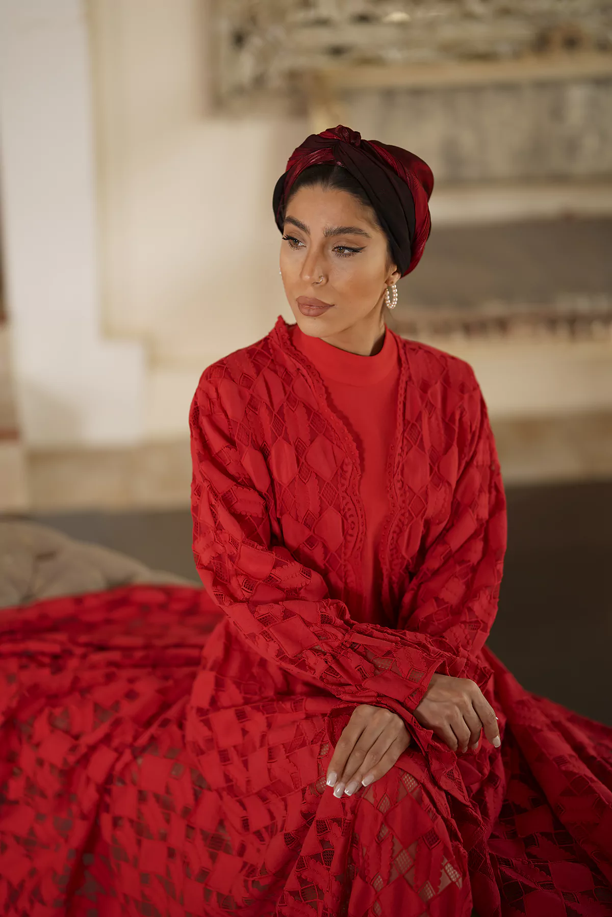 Guipure Abaya & Red midi Dress - Image 4