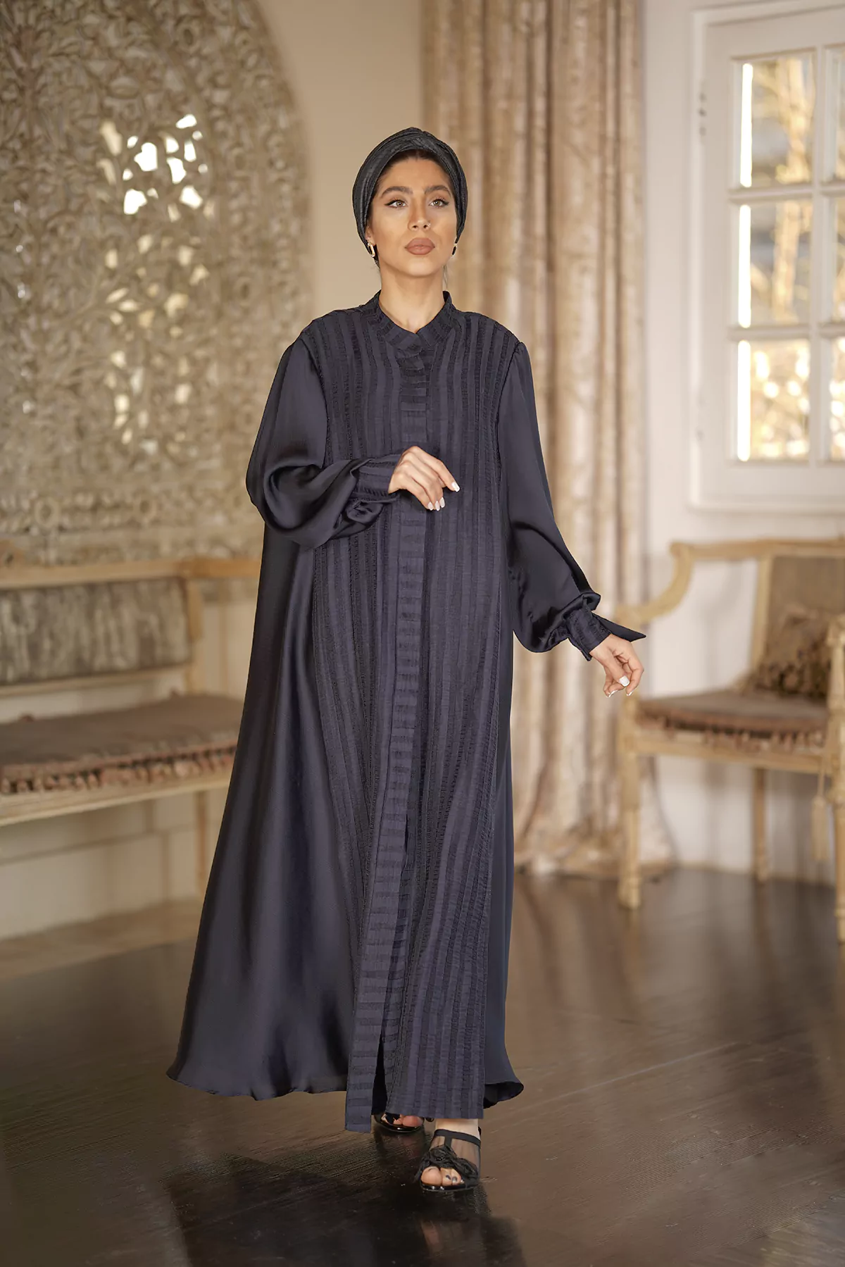 Navy kaftan with bishop sleeves