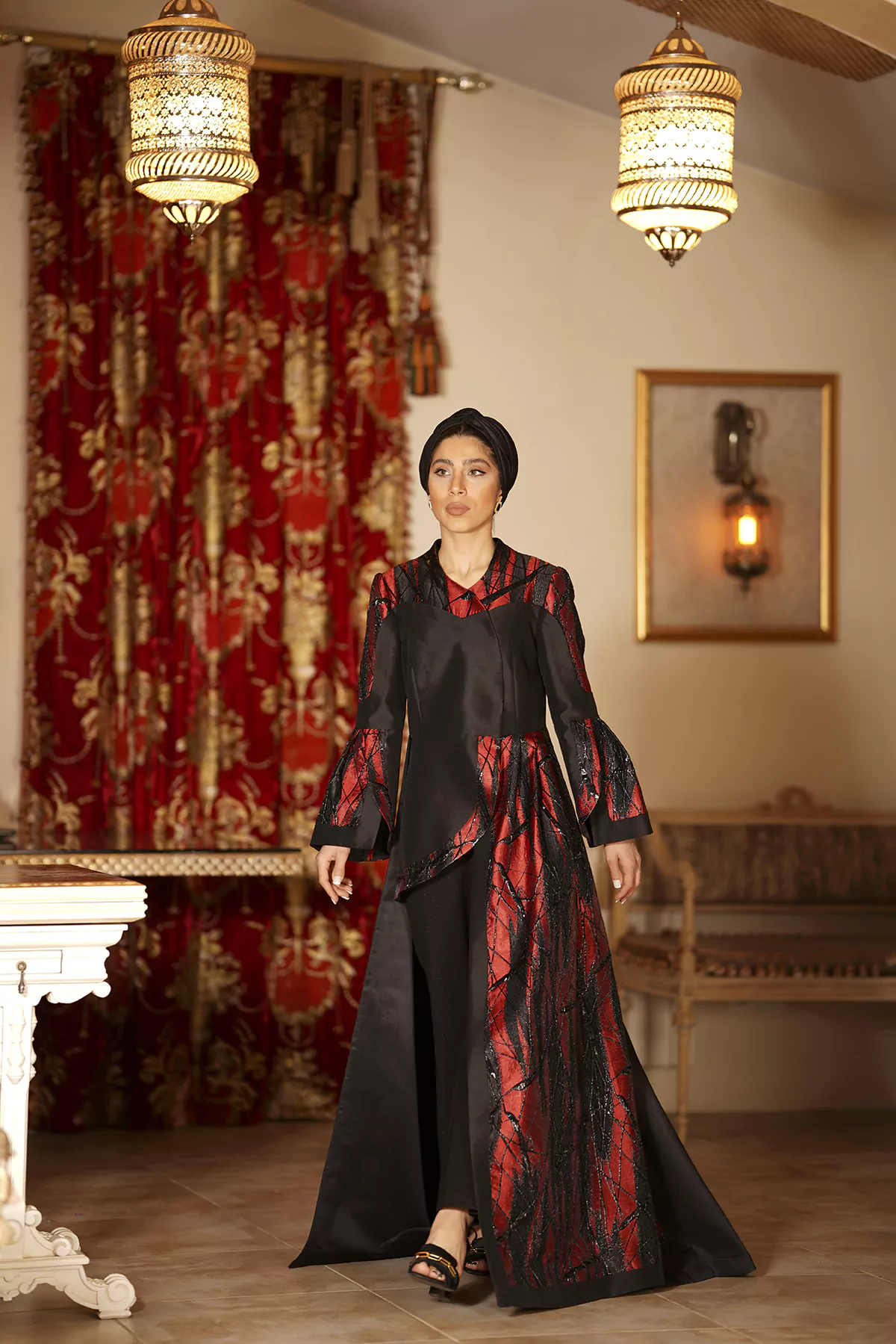 red Jacquard Long Back Short Front Abaya - Image 5