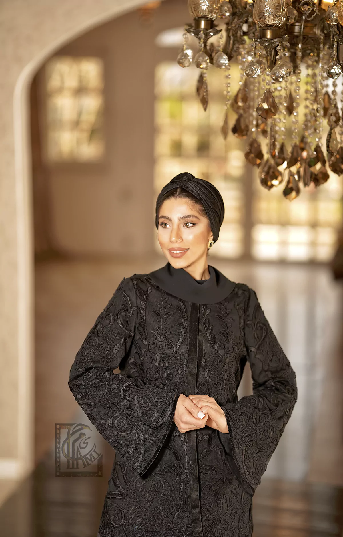Black guipure coat - Image 4